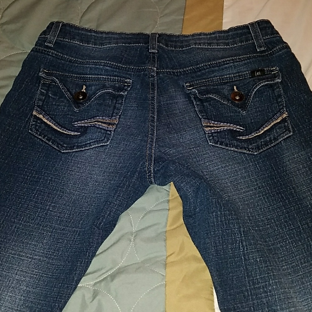 Jeans - Picture 3 of 3